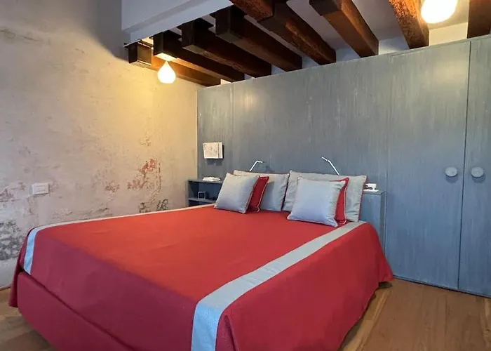 Sedo3032a • • Luxury House • Venecia